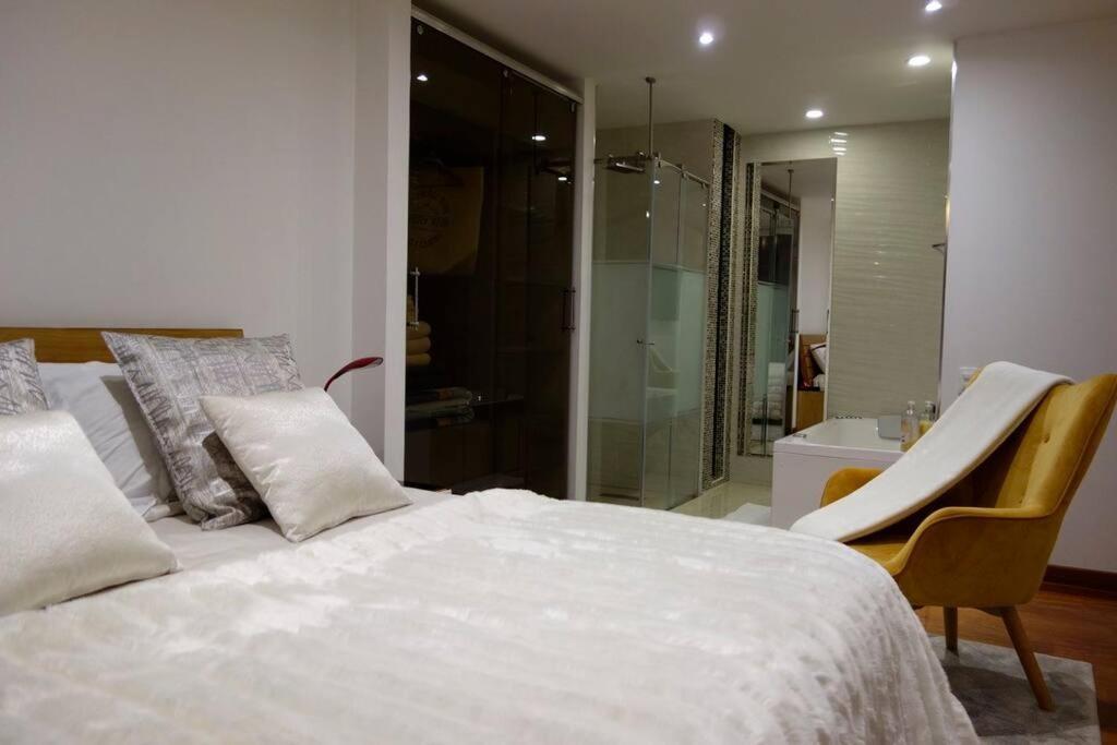 Bespoke Suite, Unique Location Bogotá